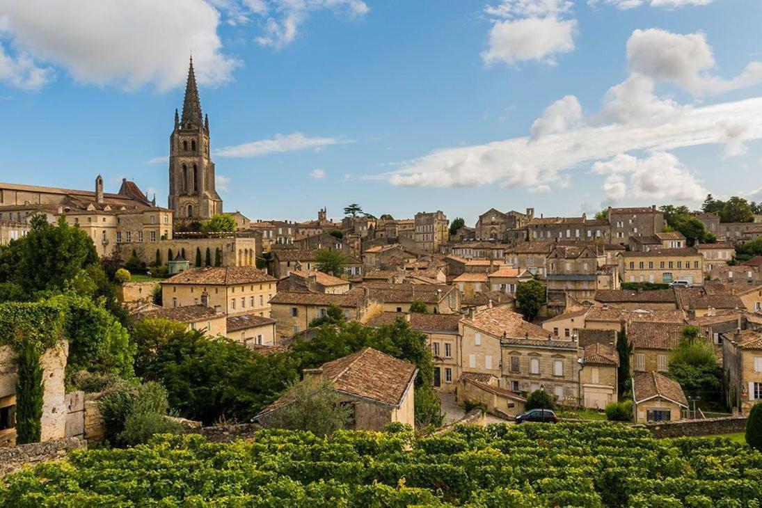 Perigourdine Avec Spa Et Vue Pomport Экстерьер фото